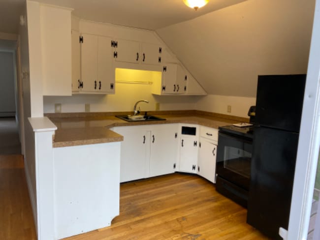 356 Rabbit Valley Rd unit A, Oxford, ME 04270 - photo 5