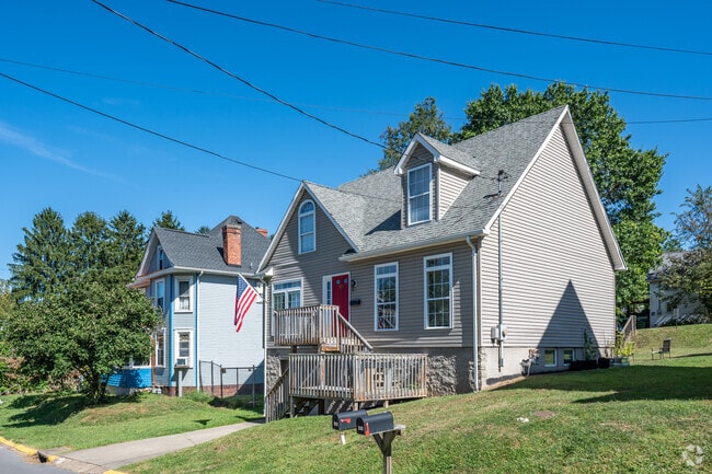 On most streets in Wiles Hill-Highland Park the homes sit close together.