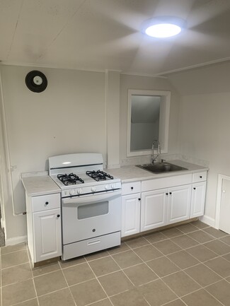 176 Steele St, New Britain, CT 06052
