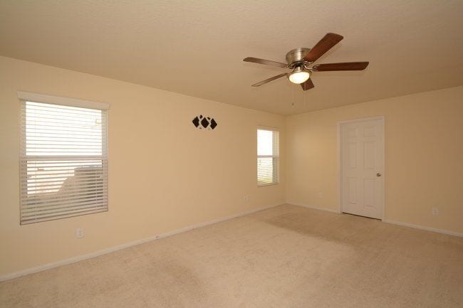 2214 Forest Floor Ct, Rosenberg, TX 77471 - photo 1