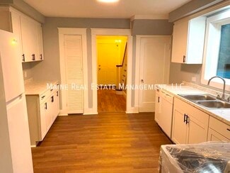 19 Nason Ave, Bangor, ME 04401