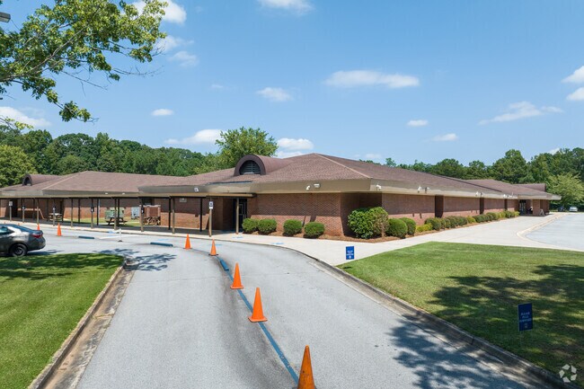 Dorsett Shoals Elementary School is rated a B- on Niche.