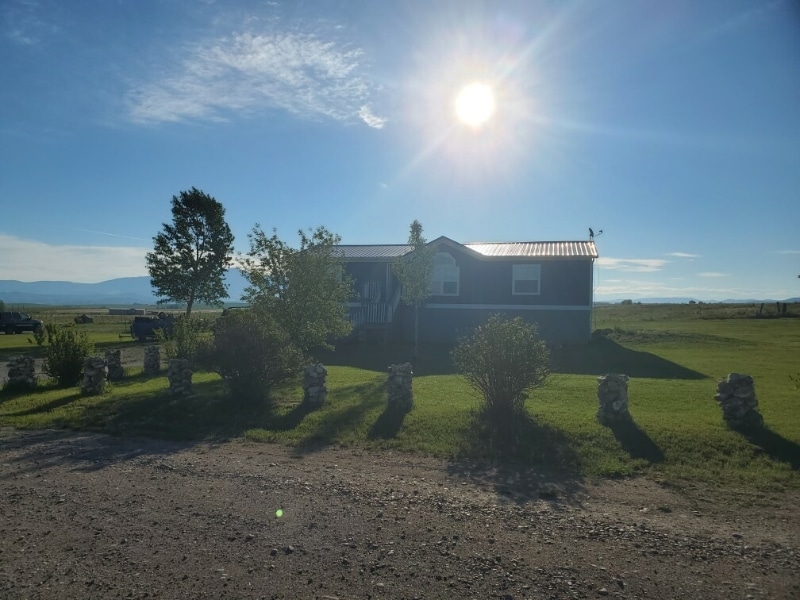 22 Woodchuck Lp, Townsend, MT 59644 - photo 1