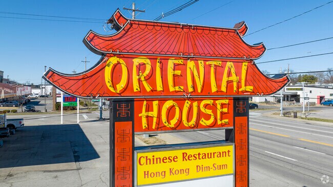Oriental House is a longtime favorite for Chinese cuisine near Fairmeade.