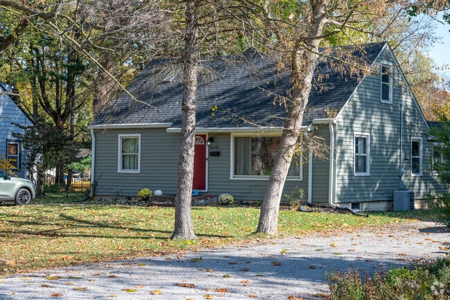 Single family homes are seen all over Ravenswood, perfect for the home buyer of today.