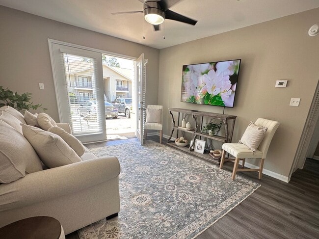 Riverwood Apartment Homes, Crestview, FL 32536 - photo 3