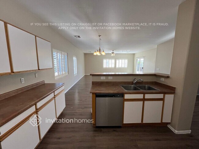 13133 W Ventura St, Surprise, AZ 85379 - photo 7