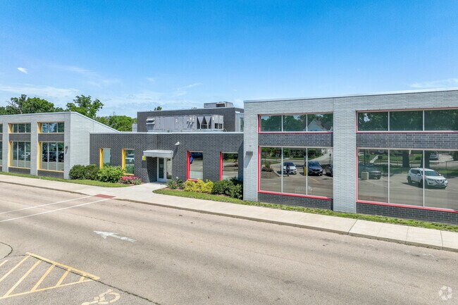 Constance Lane Elementary School offers public school to the kids of Midtown District.