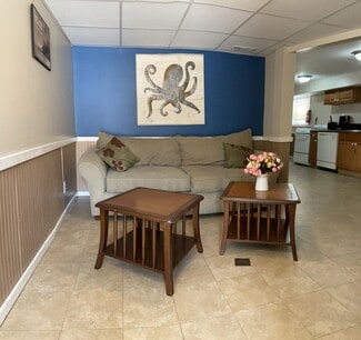 32 Blaine Ave, Seaside Heights, NJ 08751