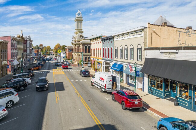 Boston is located just minutes from Downtown Georgetown.