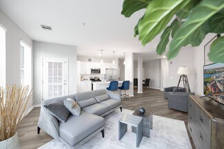 302 Constitution Ave, Bayonne, NJ 07002