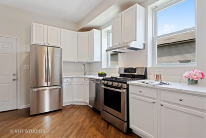 733 N Noble St, Chicago, IL 60642 - photo 2