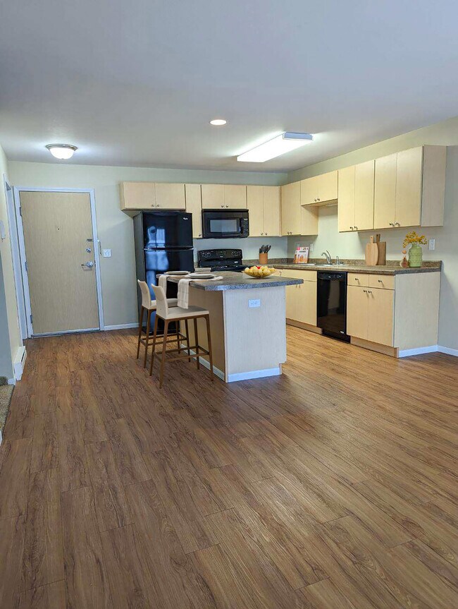 Northern Pacific Apartments, East Grand Forks, MN 56721 - photo 2