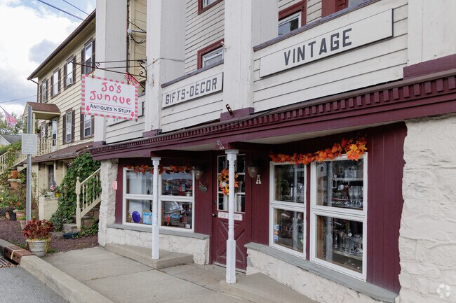Jo’s Junque in downtown Lafayette offers antiques and gifts.