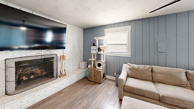 1325 Sumac St, Muskegon, MI 49445 - photo 2