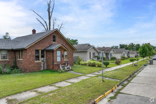 Many homes in Beardsley have alleyways for garages and extra off street parking.