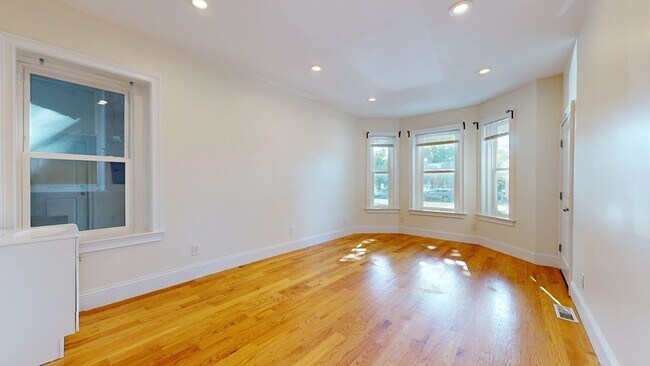 79 Brighton Ave unit 1, Allston, MA 02134 - photo 4