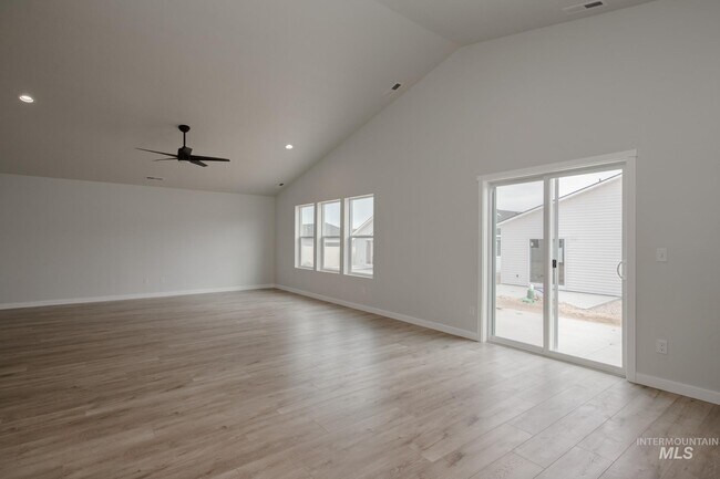 299 N Meadowsweet Ave, Kuna, ID 83634 - photo 7