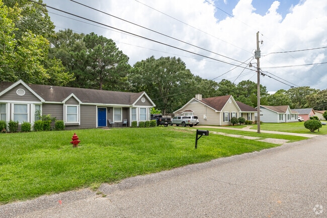 Rothfield is where small-town charm meets big-hearted neighbors.