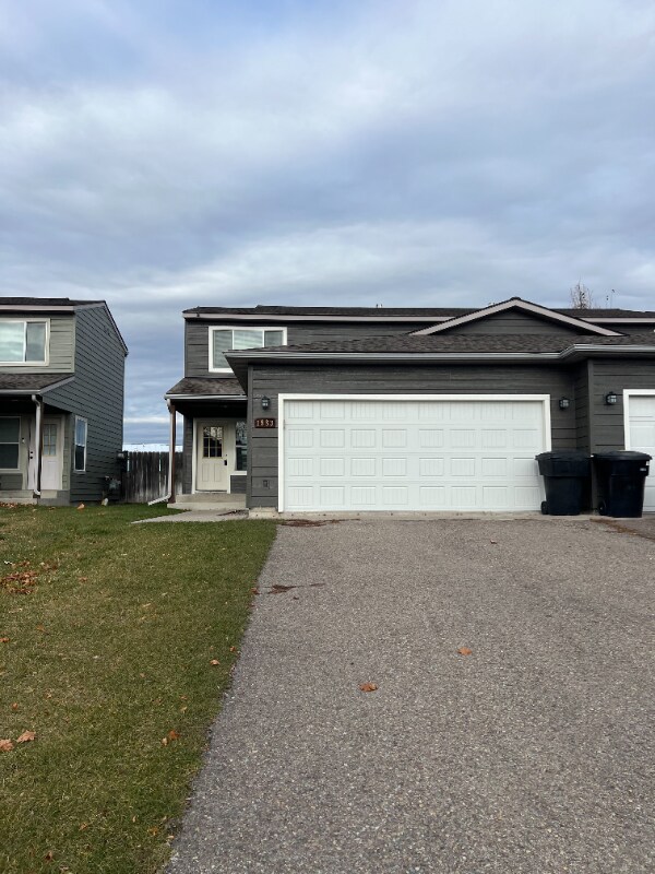 1983 Greatview Dr, Kalispell, MT 59901