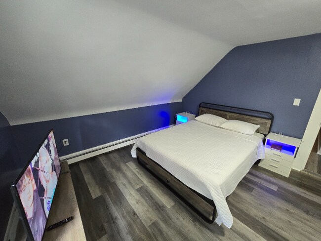 23 Wabeno St unit 3rd Floor, Dorchester, MA 02121 - photo 2