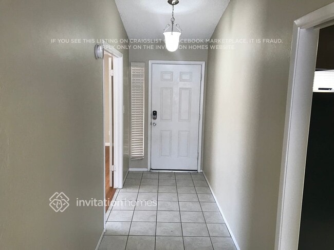 9617 N 52nd Dr, Glendale, AZ 85302 - photo 2