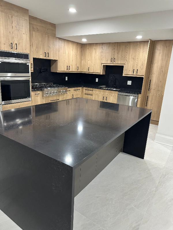 3501 W Ox Rd, Fairfax, VA 22033