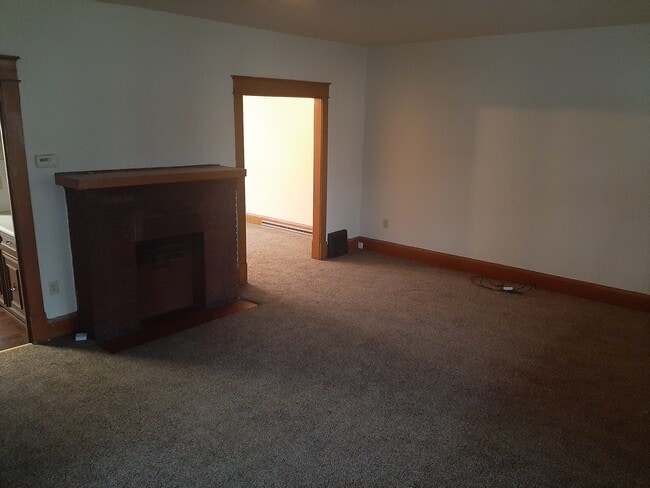 157 W 7th St, Salem, OH 44460 - photo 3