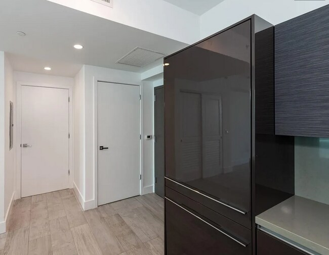 The Bond At Brickell unit 1705, Miami, FL 33131 - photo 4