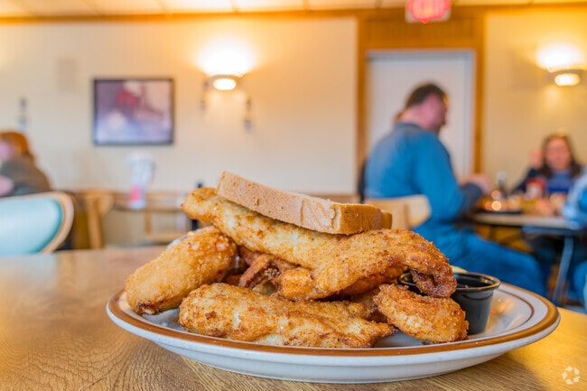 Heiting Place Supper Club serves a classic Friday Fish Fry in Little Chute.