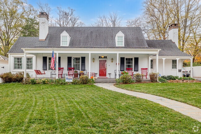 Charlottesville offers a variety of ranch homes for you to choose from.