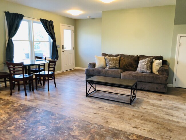 105 Birdseye View Dr unit 1, Ithaca, NY 14850 - photo 4