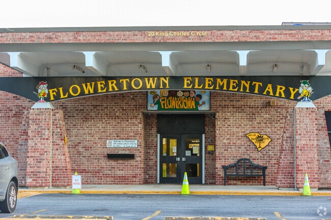 Flowertown Elementary encourages the learning of young children in the community.
