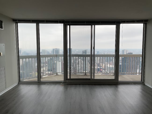 551 N State St, Chicago, IL 60654 - photo 3