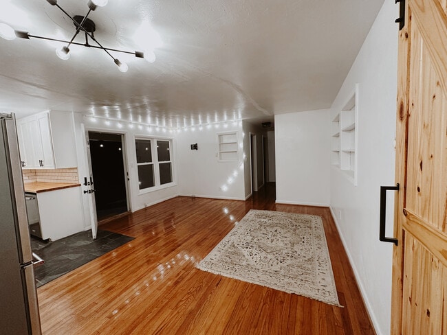 9275 1st St, Berrien Springs, MI 49103 - photo 4