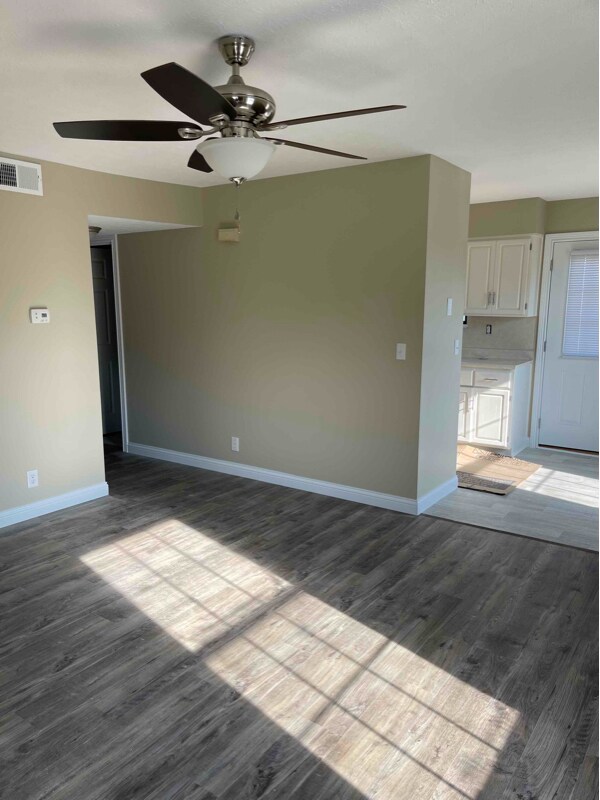 391 N 1st St unit 4, New Haven, KY 40051 - photo 2