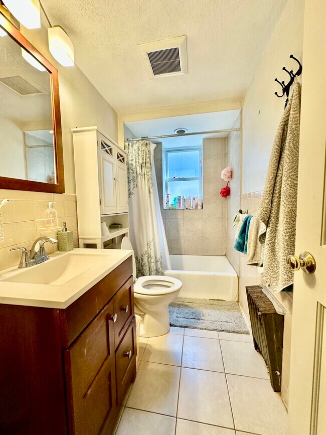 93 Hillside St unit 93 Hillside 3, Roxbury Crossing, MA 02120 - photo 7