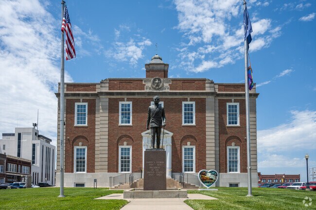 The Harry S. Truman monument stands tall in the Heart of Independence.