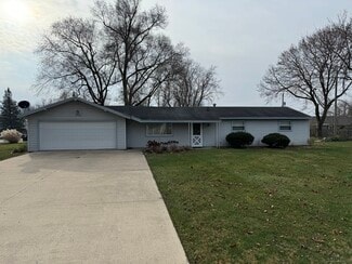 11328 Rio Vista Ave, Leo Cedarville, IN 46765