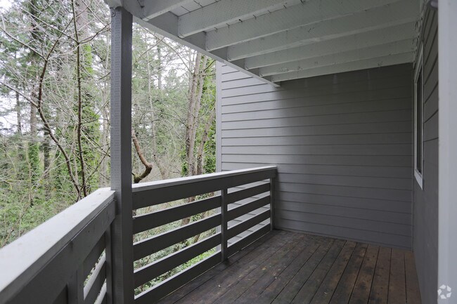 Veri on Cascade, Oregon City, OR 97045 - photo 4