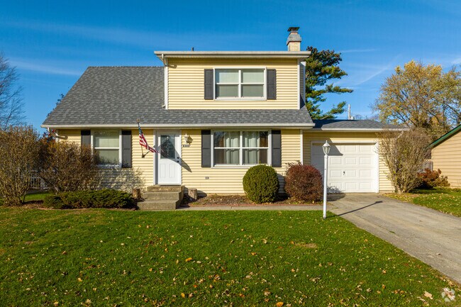 There are many examples of this unique home style in Fort Wayne's Park State East.