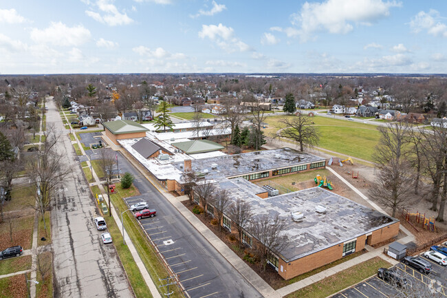 Aerial view of Paddock Elementary School.