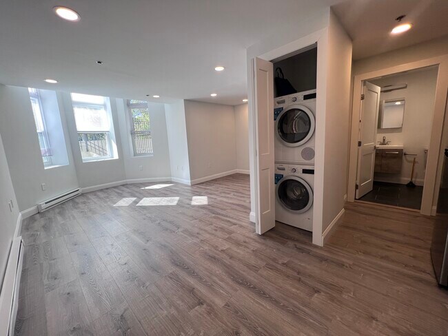 125 Park Dr unit 2, Boston, MA 02215 - photo 4