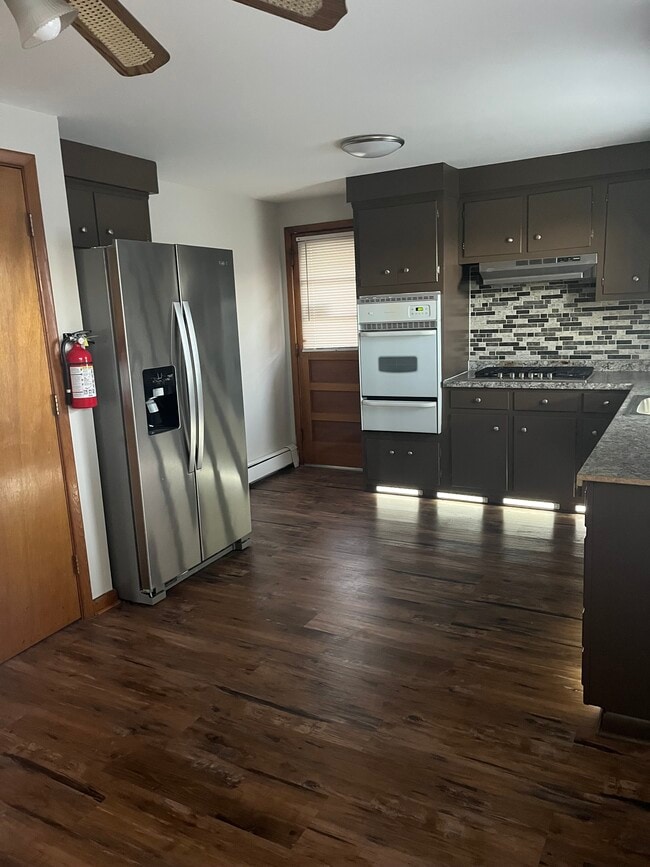 89 Haverhill Ave unit Floor2, Woodland Park, NJ 07424 - photo 3