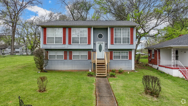 Enon Ridge has split-level homes that add charm to the neighborhood.