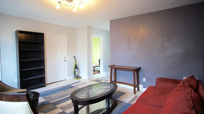 143 Sutton St unit 2, Providence, RI 02903 - photo 7