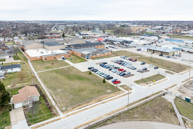 Papillion Middle School serves around 417 students.