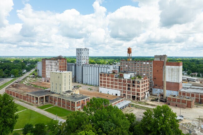 Pillsbury is best known for the 18-acre historic site of the mills that bear its name.