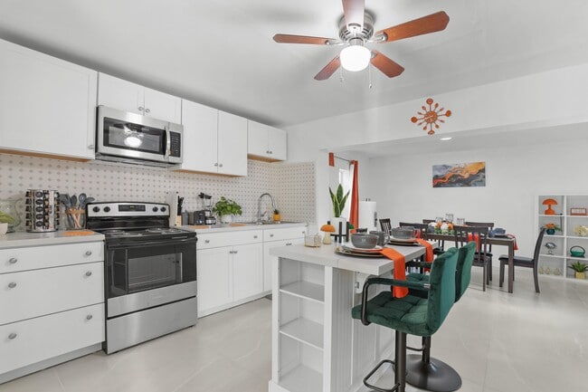 3880 NW 5th St, Fort Lauderdale, FL 33311 - photo 6