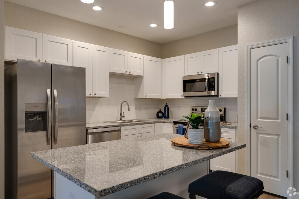 North Beach on Kernan Apartments, Jacksonville, FL 32246 - photo 3